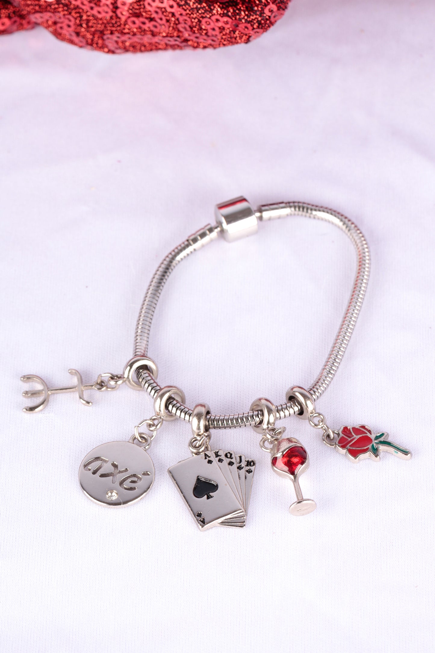 Berloque de Taça para Pombagira